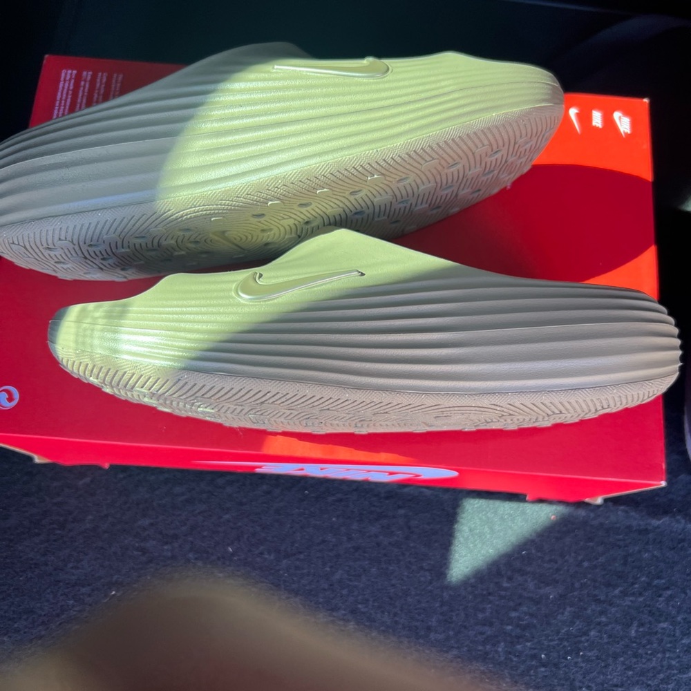 Nike Men’s Slide Sandals in Olive Green - Picture 3 of 8